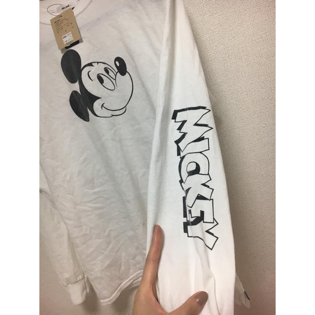 niko and...(ニコアンド)のミッキー ロンT レディースのトップス(Tシャツ(長袖/七分))の商品写真