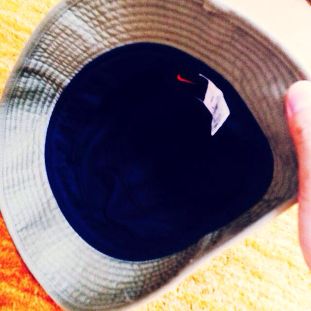 NIKE(ナイキ)のえびさま 18日までお取り置き レディースの帽子(ハット)の商品写真