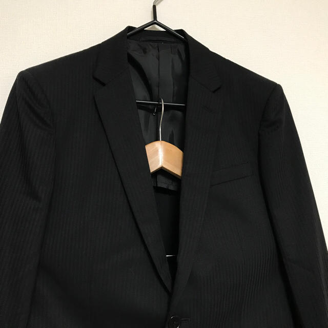 UNITED ARROWS(ユナイテッドアローズ)の【美品】UNITED ARROWS WHITE LABEL 高級スーツ 黒46 メンズのスーツ(セットアップ)の商品写真