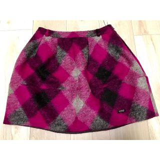 BURBERRY(ミニスカート ・ ピンク/桃色系)のフリマアイテム一覧 BURBERRY(ミニスカート ・ ピンク/桃色系)のフリマアイテム一覧