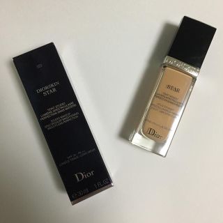 ディオール(Dior)のDior ディオール スキンスターフルイド 020 リキッドファンデーション(ファンデーション)