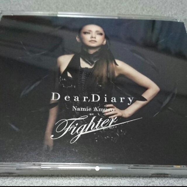 安室奈美恵♡Dear Diary♡Fighter☆レアおまけ付☆ エンタメ/ホビーのCD(ポップス/ロック(邦楽))の商品写真