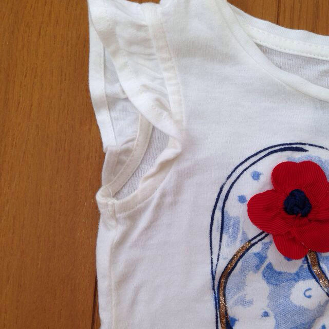 babyGAP(ベビーギャップ)のお花モチーフ☆80cmタンクトップ キッズ/ベビー/マタニティのキッズ服女の子用(90cm~)(その他)の商品写真