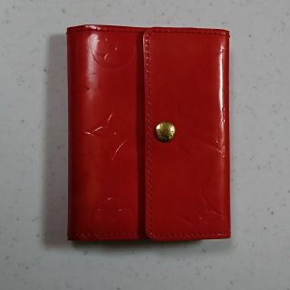 ルイヴィトン(LOUIS VUITTON)の中古　ルイヴィトン　ヴェルニ小銭入れ　財布(コインケース)