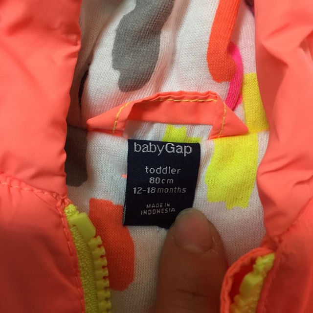 babyGAP(ベビーギャップ)のbabyGap☆ネオンカラージャンパー 80cm キッズ/ベビー/マタニティのベビー服(~85cm)(その他)の商品写真