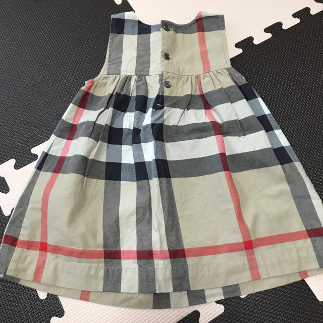 BURBERRY(バーバリー)のBurberry ワンピース サイズ92センチ 2Y キッズ/ベビー/マタニティのキッズ服女の子用(90cm~)(ワンピース)の商品写真