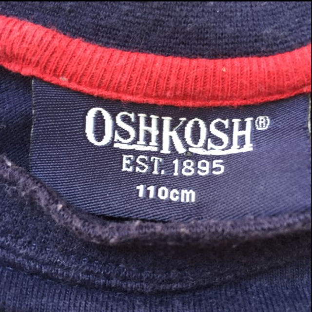 OshKosh(オシュコシュ)のオシュコシュ ネイビー タンクトップ110★送料無料 キッズ/ベビー/マタニティのキッズ服男の子用(90cm~)(その他)の商品写真