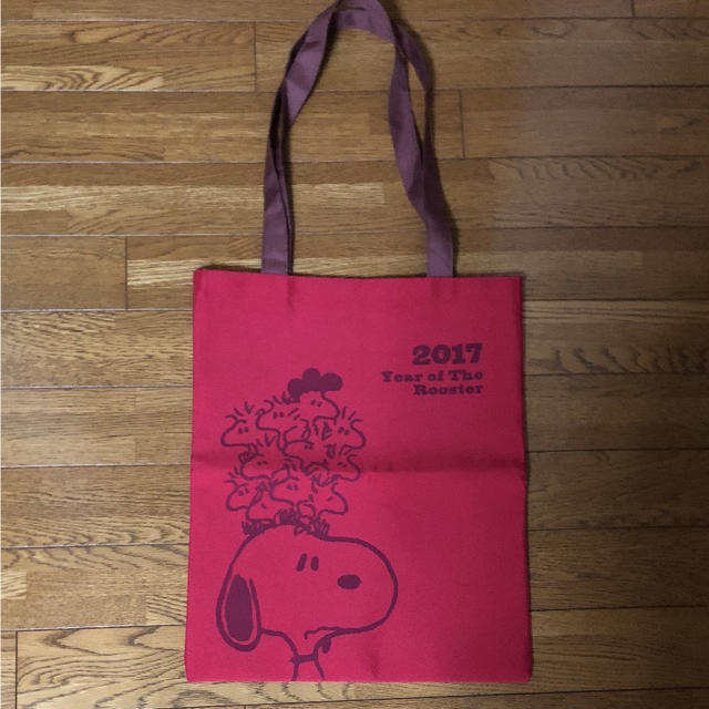 SNOOPY(スヌーピー)のスヌーピー トートバッグ エコバッグ アオキ エンタメ/ホビーのコレクション(ノベルティグッズ)の商品写真