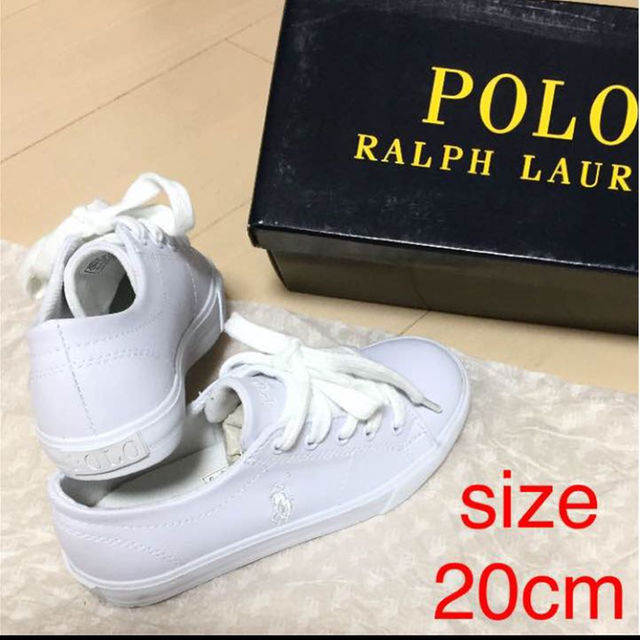 Ralph Lauren(ラルフローレン)の未使用★LALPH LAURENスニーカーsize20cm★送料無料 キッズ/ベビー/マタニティのキッズ/ベビー/マタニティ その他(その他)の商品写真