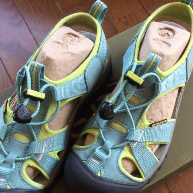 KEEN(キーン)の新品☆キーン サンダル レディースの靴/シューズ(サンダル)の商品写真