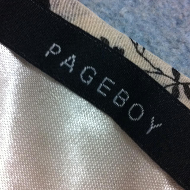 PAGEBOY(ページボーイ)のPAGE BOY 花柄チュニック☆ レディースのトップス(チュニック)の商品写真