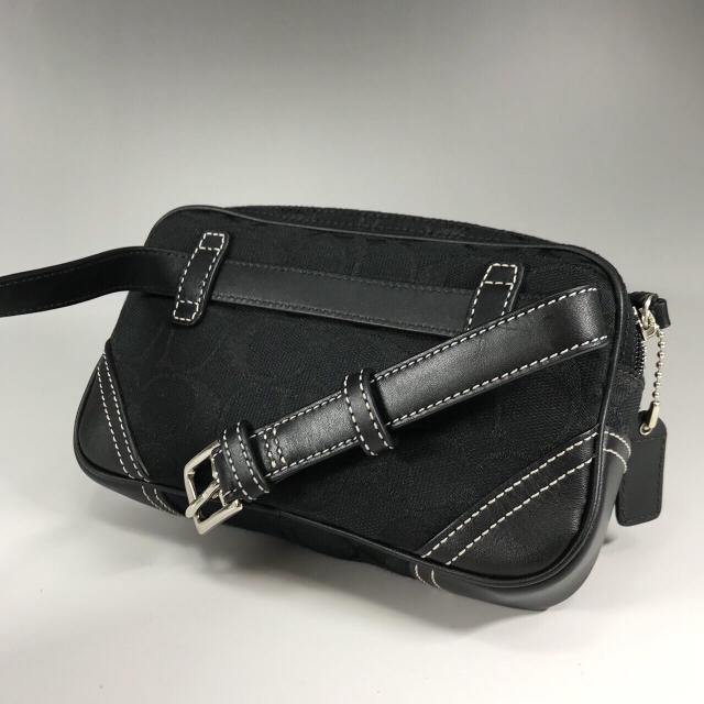 COACH(コーチ)の美品 正規品 COACH コーチ シグネチャー ショルダーバッグ JR10-22 レディースのバッグ(ボディバッグ/ウエストポーチ)の商品写真