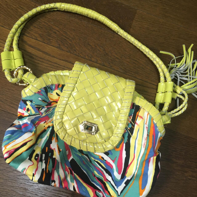 DRESSCAMP(ドレスキャンプ)のDRESS CAMP rainbow hand BAG レディースのバッグ(ハンドバッグ)の商品写真