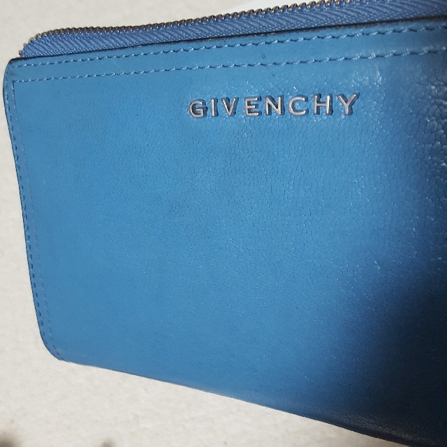 GIVENCHY(ジバンシィ)のGIVENCHY　長財布　ジバンシィ レディースのファッション小物(財布)の商品写真