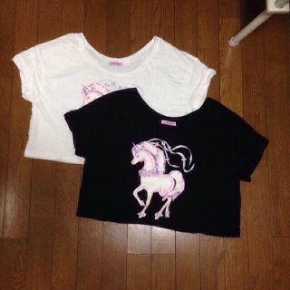 スピンズ(SPINNS)のペガサスクロップドTホワイト(Tシャツ(半袖/袖なし))