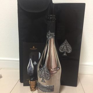 アルマンド ブラックの通販 by chi shop|ラクマ