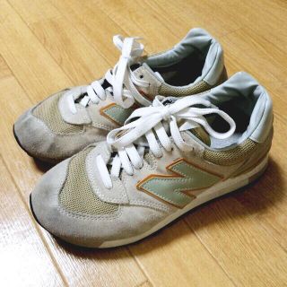 ニューバランス(New Balance)の値下げニューバランスベージュ22.5(スニーカー)