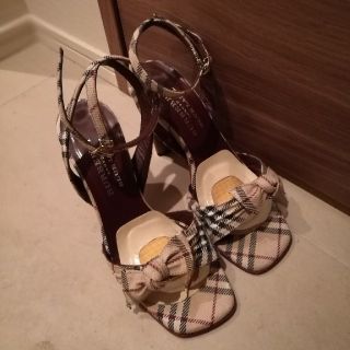 バーバリー(BURBERRY)のBURBERRY☆サンダル(サンダル)