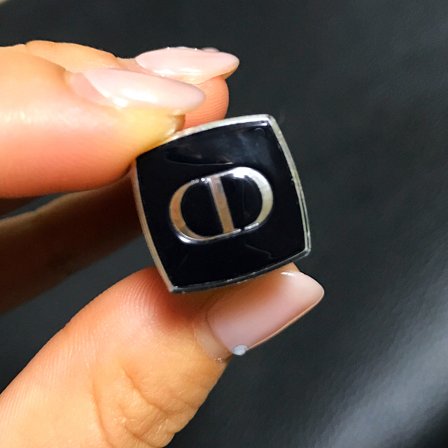 Dior(ディオール)の【新品 未使用】Dior リップグロス 限定色 コスメ/美容のベースメイク/化粧品(リップグロス)の商品写真