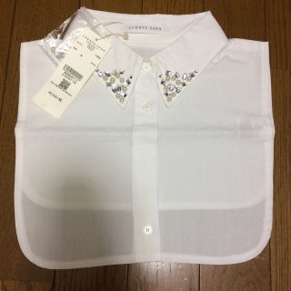 ローリーズファーム(LOWRYS FARM)の新品LOWRYS FARM ビジュー付け襟(つけ襟)