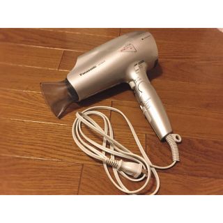 パナソニック(Panasonic)のPanasonic/ドライヤー/シルバー/動作確認済/UVケア/ナノイー/美品(ドライヤー)