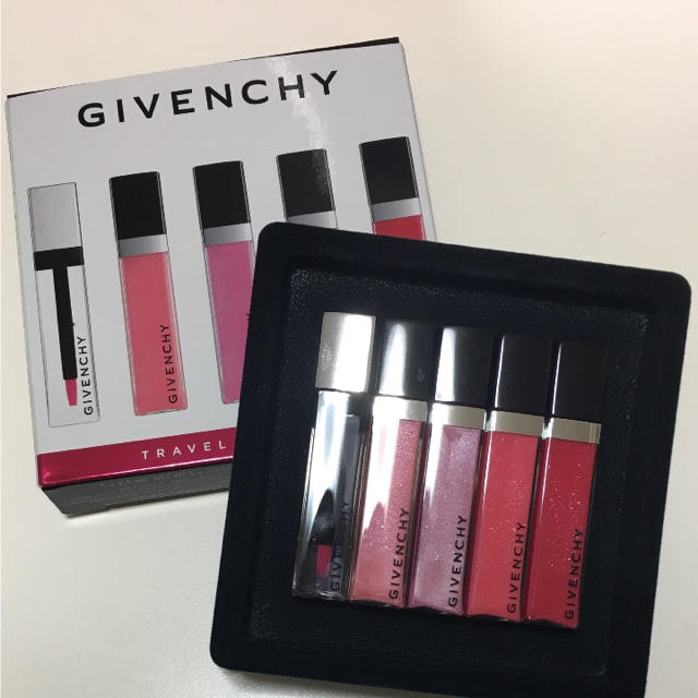 GIVENCHY グロスセット　レア！定価9130円　新品未使用品