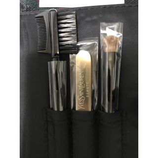 イヴサンローランボーテ(Yves Saint Laurent Beaute)の最終値下げ イヴ・サンローラン ブラシ セット おまけ付き(コフレ/メイクアップセット)