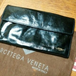 ボッテガヴェネタ(Bottega Veneta)のボッテガヴェネタ長サイフ　エナメル黒　中古(財布)