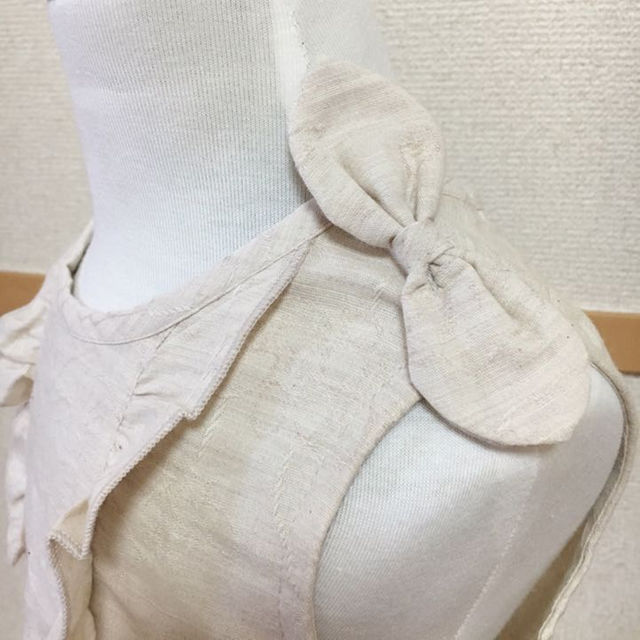 【夏物半額SALE】130cm 肩に大きなリボンの オーガニック ワンピース キッズ/ベビー/マタニティのキッズ服女の子用(90cm~)(ワンピース)の商品写真