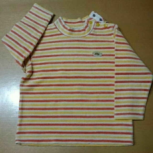 BeBe(ベベ)のべべ BeBe bebe 長袖Tシャツ ハイネック タートルネック キッズ/ベビー/マタニティのキッズ服男の子用(90cm~)(Tシャツ/カットソー)の商品写真