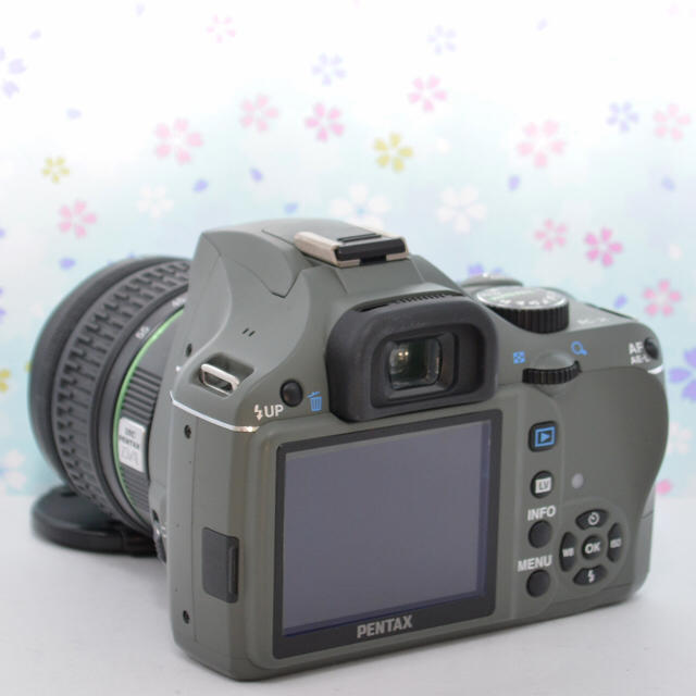 PENTAX(ペンタックス)の☆Wi-Fiでスマホへ☆フルHD動画撮影☆ペンタックス K-x★オリーブ色★ スマホ/家電/カメラのカメラ(デジタル一眼)の商品写真