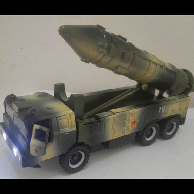超ポイントアップ祭 北朝鮮ミサイル発射 東風df 11a核ミサイル発射車 プラモデルカー金正恩 模型 プラモデル Knowledge21 Com