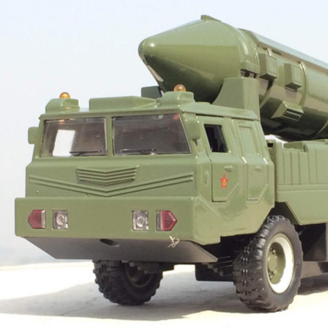 超ポイントアップ祭 北朝鮮ミサイル発射 東風df 11a核ミサイル発射車 プラモデルカー金正恩 模型 プラモデル Knowledge21 Com