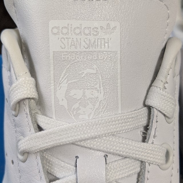 adidas(アディダス)のアディダス　スタンスミス　青　22㎝ レディースの靴/シューズ(スニーカー)の商品写真