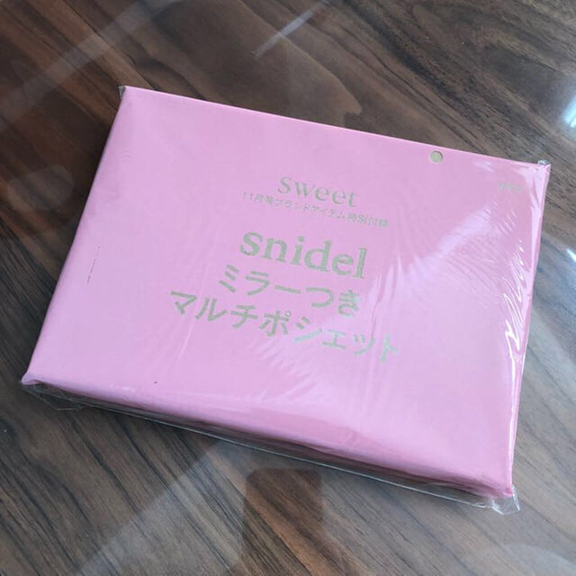 SNIDEL(スナイデル)のまゆ様専用⭐️sweet スウィート 11月号 付録 snidel スナイデル レディースのバッグ(ショルダーバッグ)の商品写真