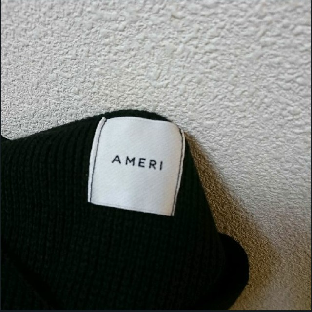Ameri VINTAGE(アメリヴィンテージ)のVネックルーズニット レディースのトップス(ニット/セーター)の商品写真