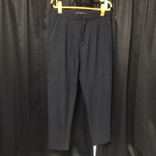 ザラ(ZARA)のZARA テーパードパンツ(クロップドパンツ)