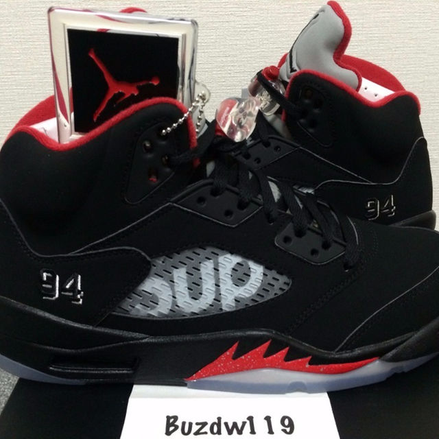 レアSupreme Nike air jordan 5 retro 27.5 黒