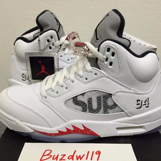 レアSupreme Nike air jordan 5 retro 27.5 白