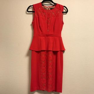 ビーシービージーマックスアズリア(BCBGMAXAZRIA)のBCBG MAXAZRIA ヘプラムワンピース(ひざ丈ワンピース)