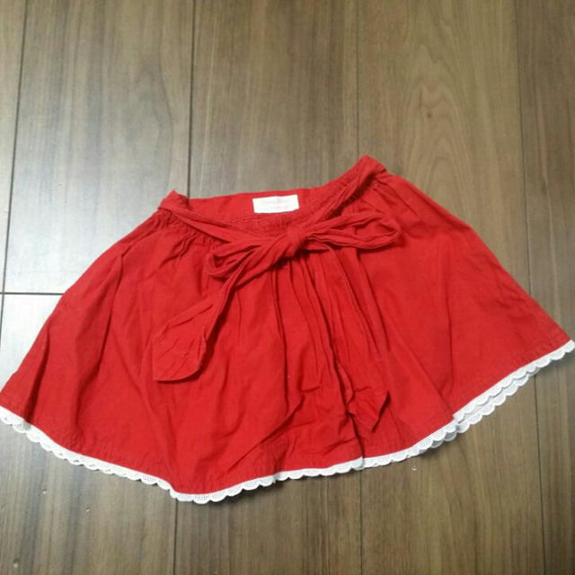 Shirley Temple(シャーリーテンプル)の専用！シャーリーテンプン　ハートポケットスカート　95サイズ キッズ/ベビー/マタニティのベビー服(~85cm)(スカート)の商品写真