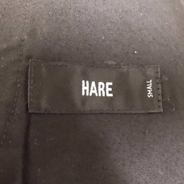 HARE(ハレ)のHARE テーパードスラックス 黒 メンズのパンツ(スラックス)の商品写真