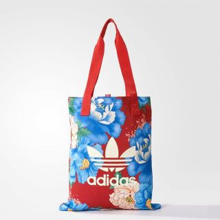 アディダス(adidas)の【新品・即発送OK】adidas オリジナルス ショッパーバック Farm 花(トートバッグ)