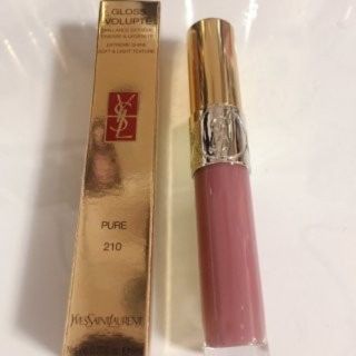 イヴサンローランボーテ(Yves Saint Laurent Beaute)の秋色・上品【イヴサンローラン】グロス　ヴォリュプテ♯ 210　ピンクベージュ(リップグロス)