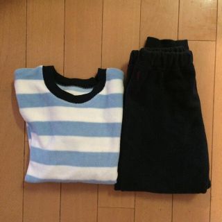 ユニクロ(UNIQLO)のUNIQLO フリースパジャマ 100(パジャマ)