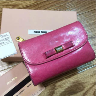 ミュウミュウ(miumiu)のMIU MIU 折りたたみ財布(財布)