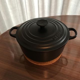 ルクルーゼ(LE CREUSET)の一度使用  ル・クルーゼ 正規品 黒 ブラック 鍋 ルクルーゼ(鍋/フライパン)