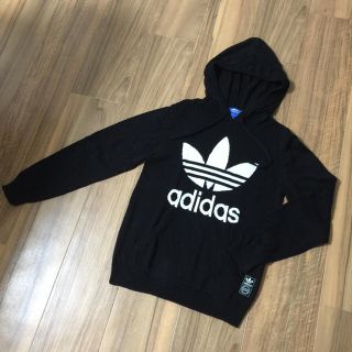 アディダス(adidas)のadidas  originals♡アディダス オリジナルス ニットパーカー(パーカー)