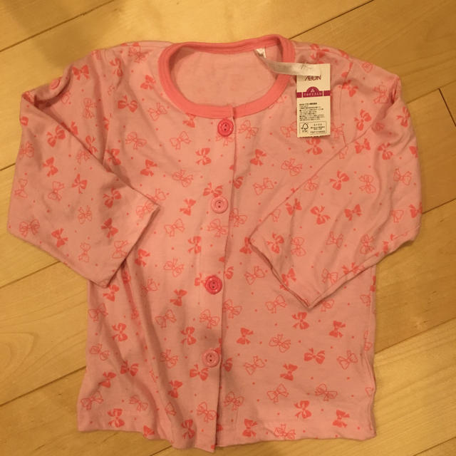 AEON(イオン)の【新品】前開きパジャマ 100  キッズ/ベビー/マタニティのキッズ服女の子用(90cm~)(パジャマ)の商品写真