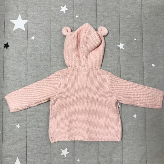 babyGAP(ベビーギャップ)の新品未使用☆クマさんニットパーカー キッズ/ベビー/マタニティのベビー服(~85cm)(ニット/セーター)の商品写真